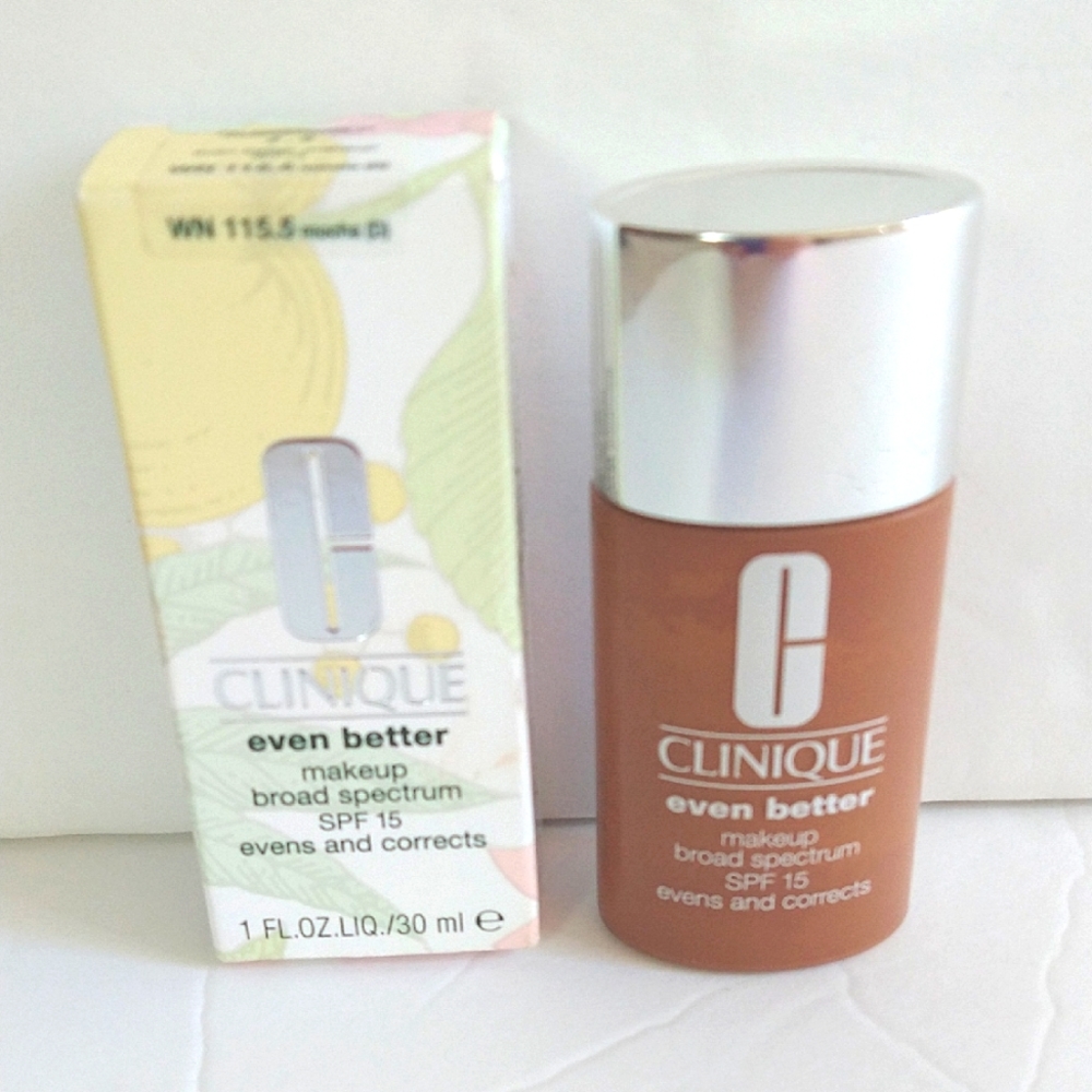 NIB Clinique Even Better Makeup SPF 15 WN 115.5 Mocha (D)